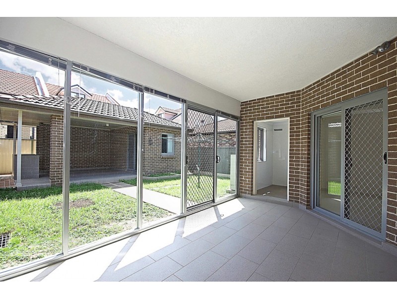 106A Acacia Ave, Greenacre NSW 2190