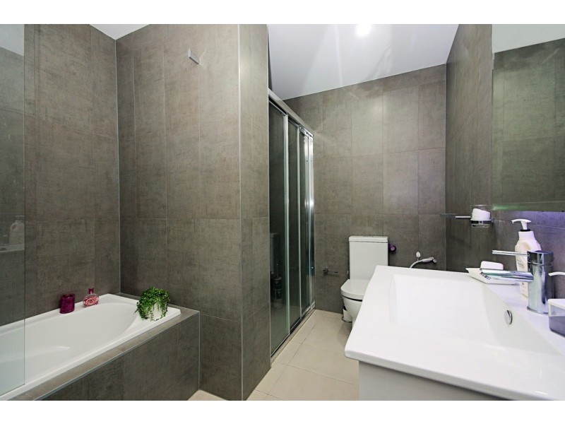 807/61 Rickard Rd, Bankstown NSW 2200