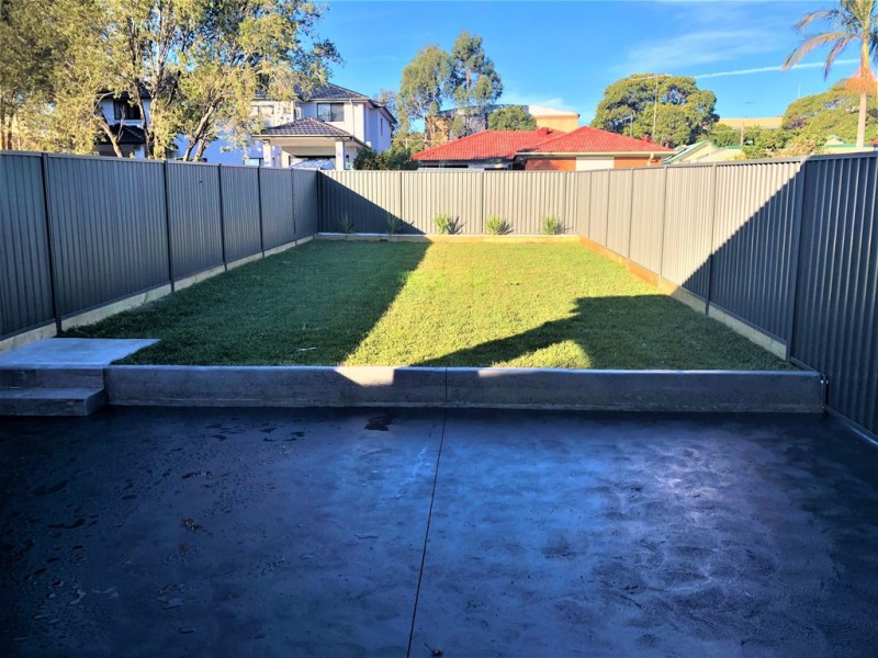 8 Jellicoe St, Condell Park NSW 2200