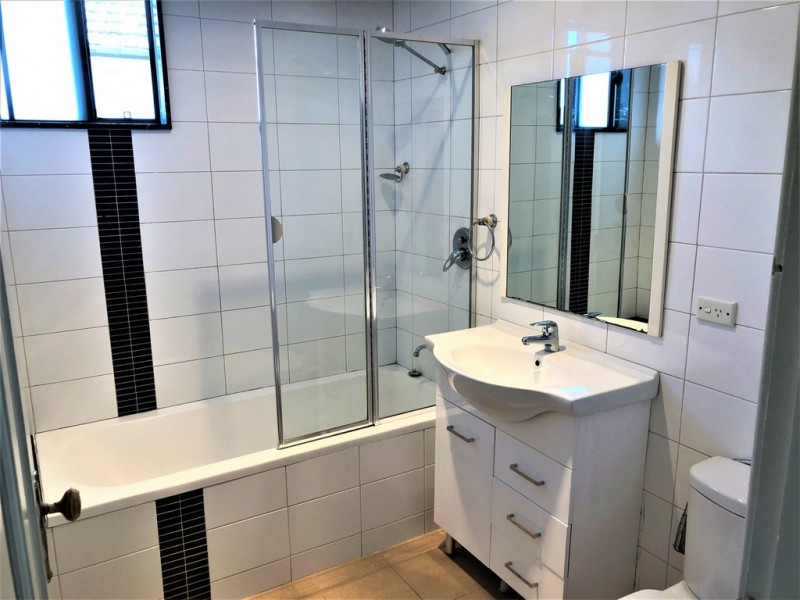 34 High St, Bankstown NSW 2200