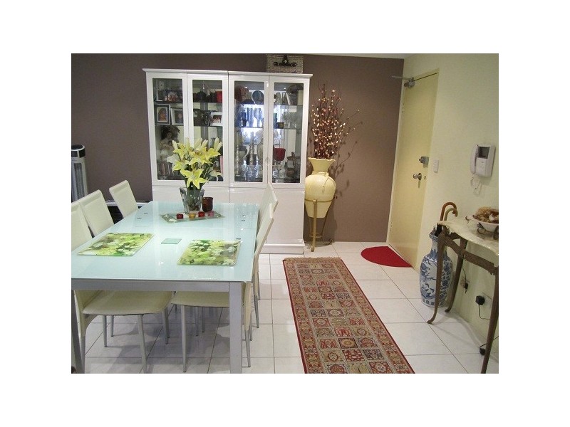 4 / 86-88 Meredith St, Bankstown NSW 2200