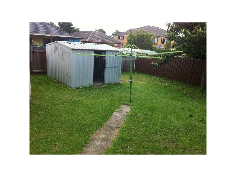 4 Joseph st, Sefton NSW 2162