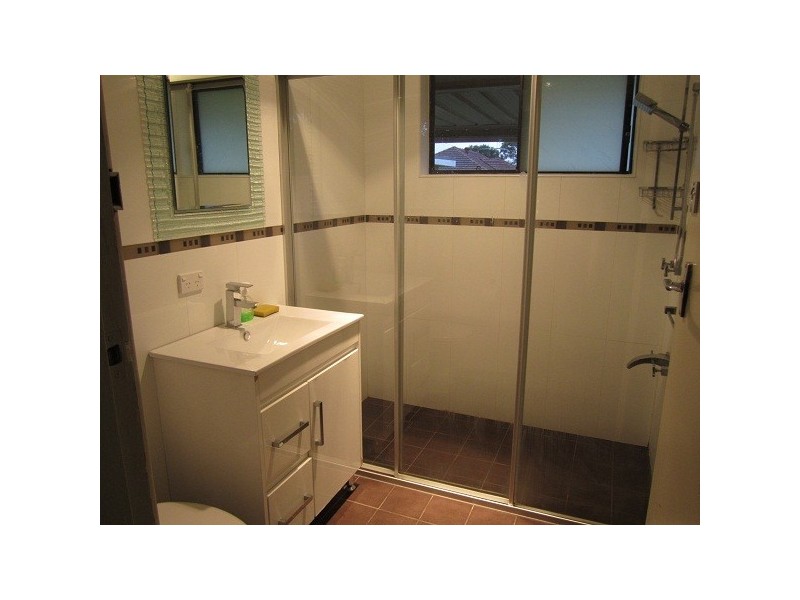 4 Joseph st, Sefton NSW 2162