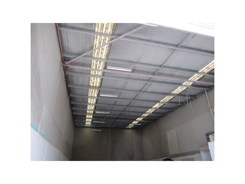 4 /29  Seton Rd, Moorebank NSW 2170