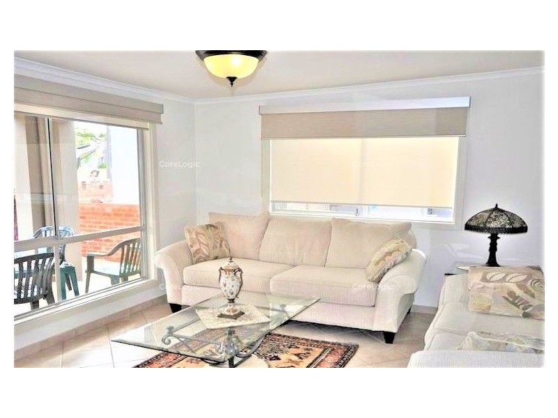 27 LITHGOW AVENUE, Yagoona NSW 2199