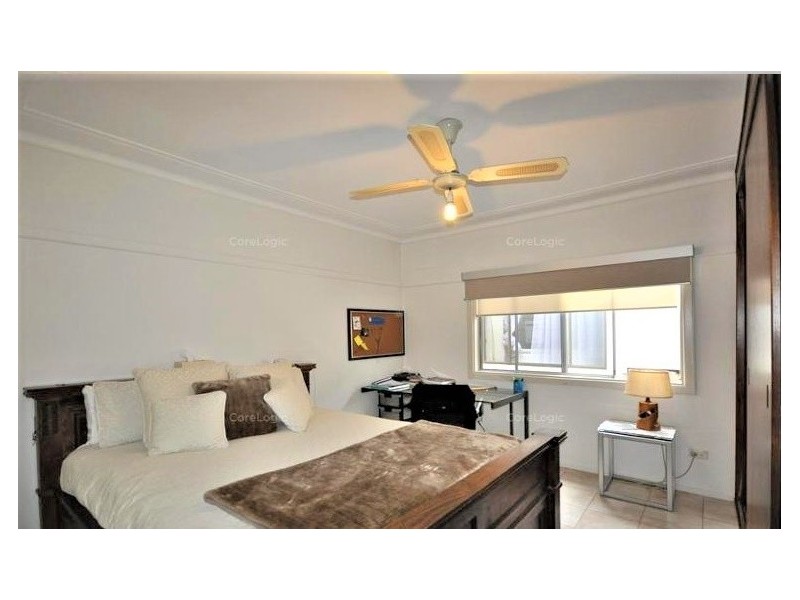 27 LITHGOW AVENUE, Yagoona NSW 2199