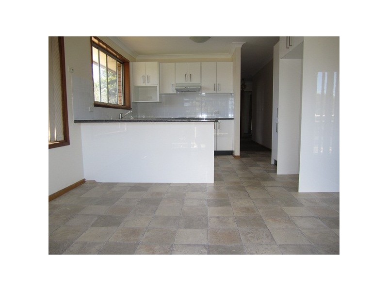 18 Hoys Rd, Lansvale NSW 2166