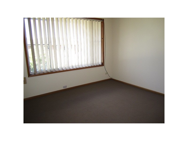 18 Hoys Rd, Lansvale NSW 2166