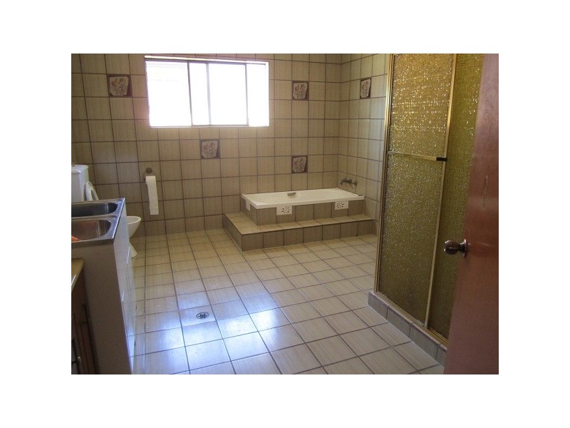 16 Hunter St, Condell Park NSW 2200