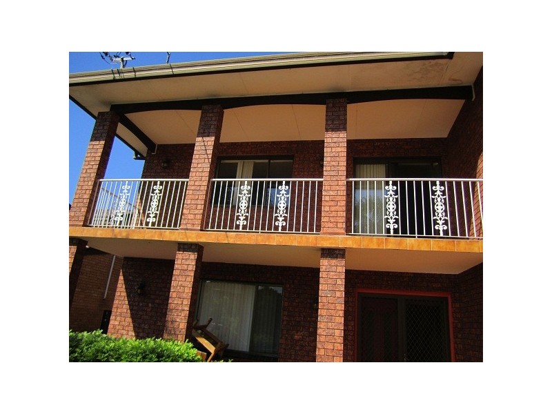 16 Hunter St, Condell Park NSW 2200