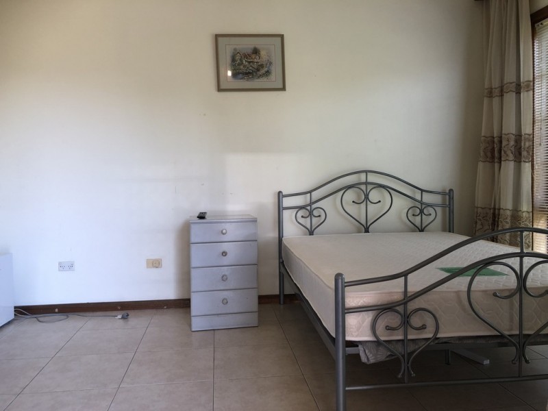 26 Russell St, Greenacre NSW 2190