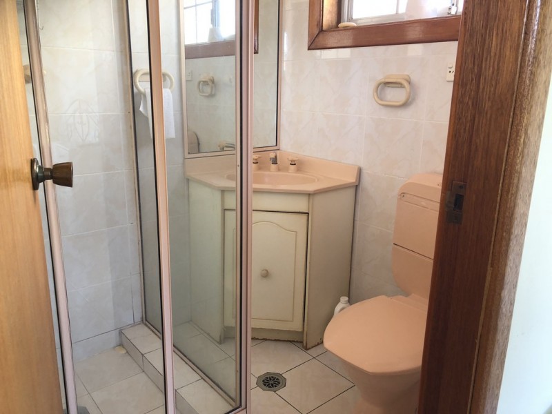 26 Russell St, Greenacre NSW 2190