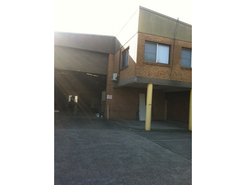 13 Holmedale St, Bankstown NSW 2200