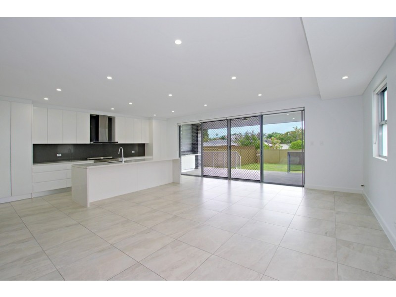 181 MIMOSA ROAD, Greenacre NSW 2190