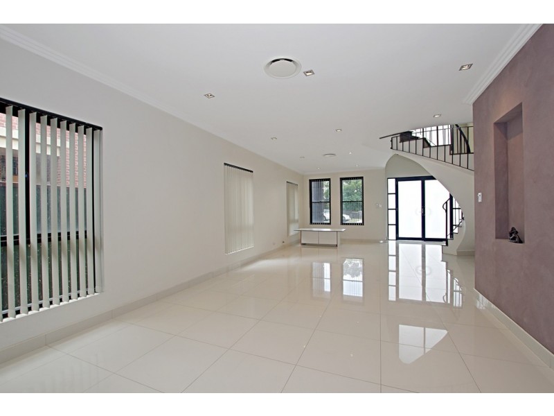 46 Warwick St, Punchbowl NSW 2460