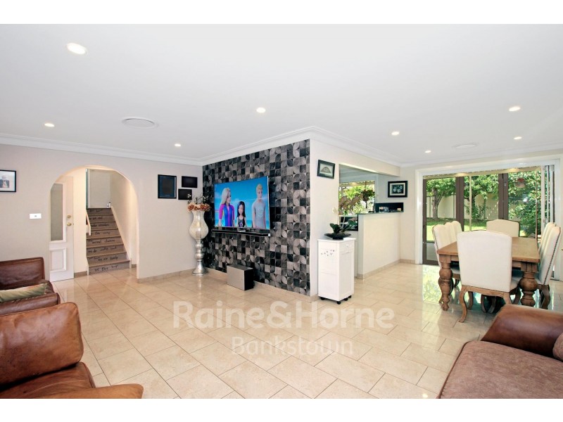 48 STURT AVENUE, Georges Hall NSW 2198