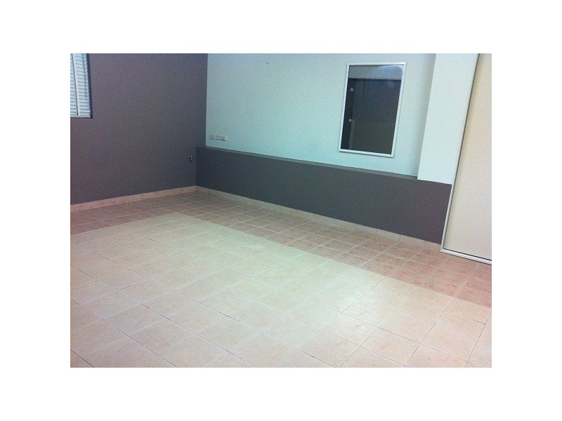 10 Sealy St, Mount Lewis NSW 2190