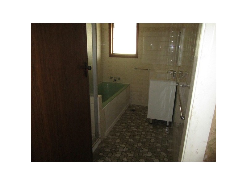 3  Stacey St, Bankstown NSW 2200