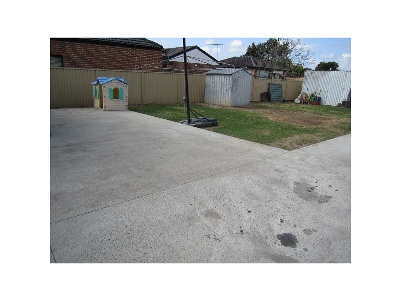 34 High St, Bankstown NSW 2200