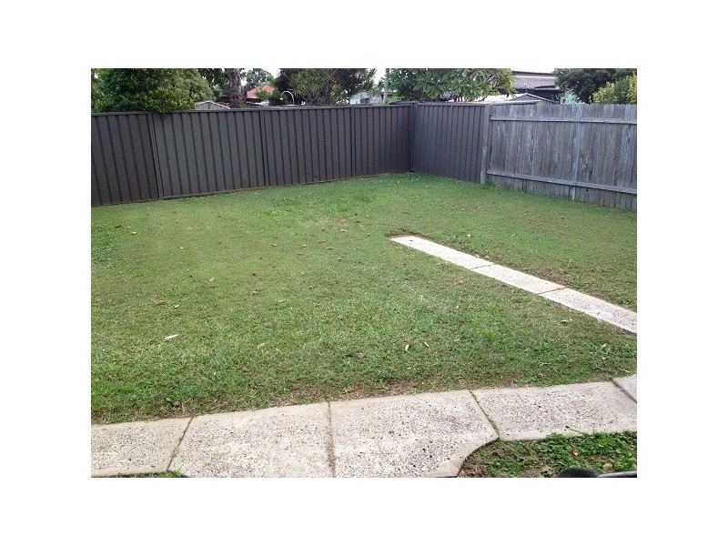 21 Adeline St, Bass Hill NSW 2197