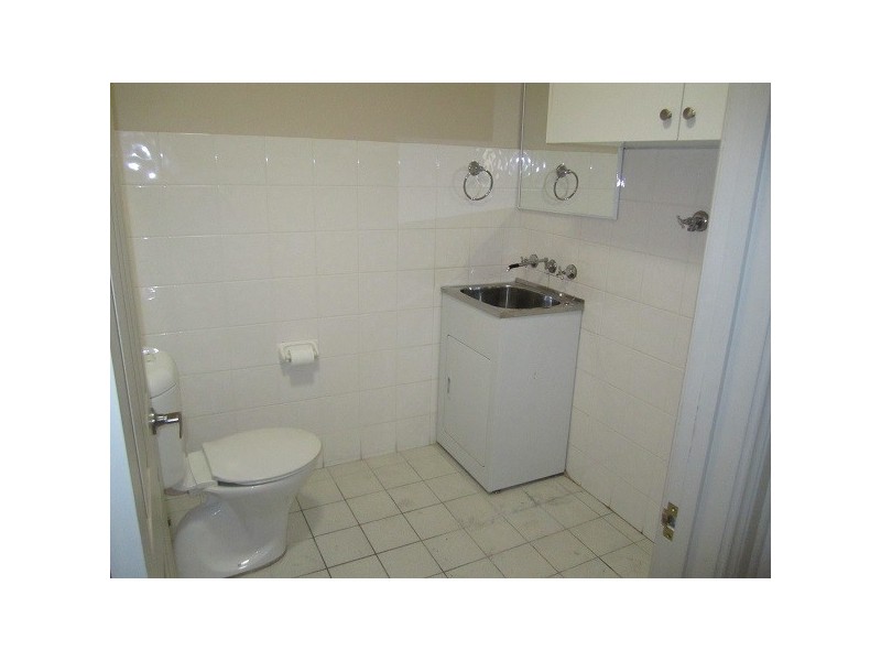 2/54  Boronia Rd, Greenacre NSW 2190