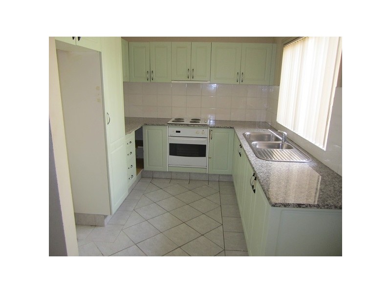 2/54  Boronia Rd, Greenacre NSW 2190