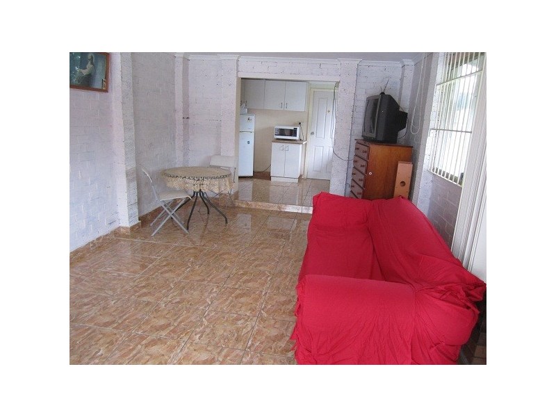 28  russell street, Greenacre NSW 2190