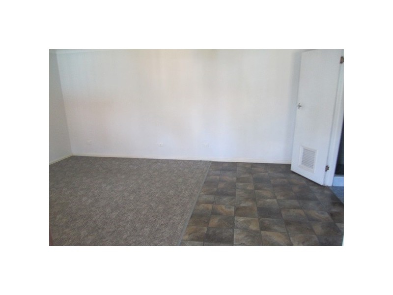 19a Cheatle Street, East Hills NSW 2213