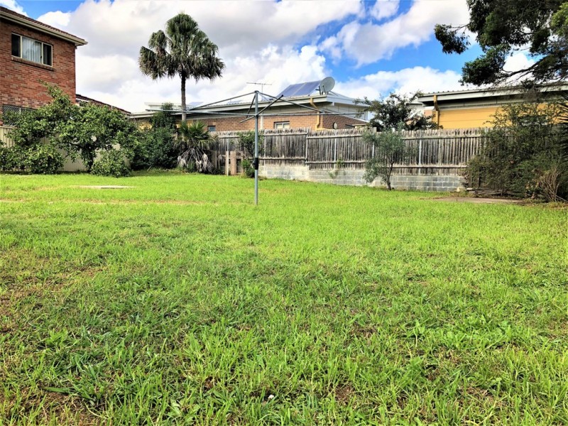 78 Glassop St, Yagoona NSW 2199