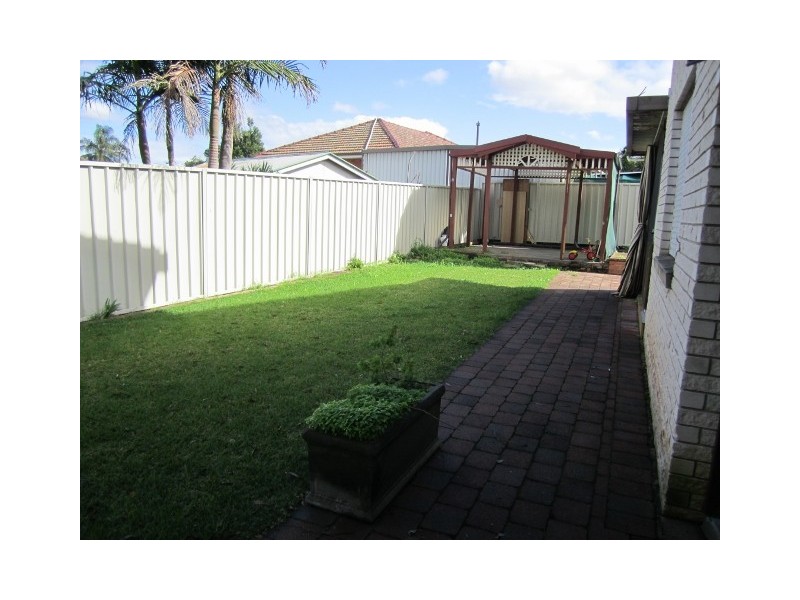 8/22 James street, Punchbowl NSW 2196