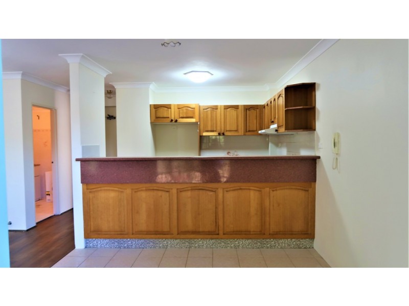 4/27 Crinan St, Hurlstone Park NSW 2193