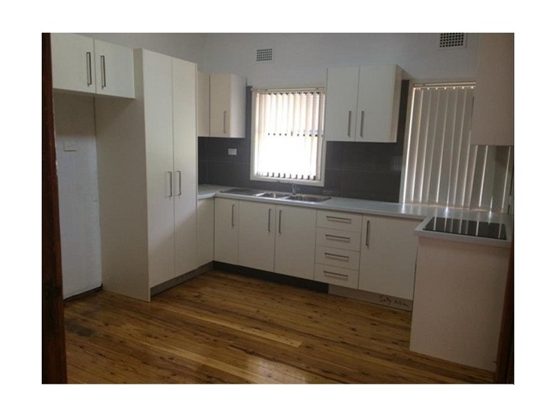 49 Endeavour Road, Georges Hall NSW 2198