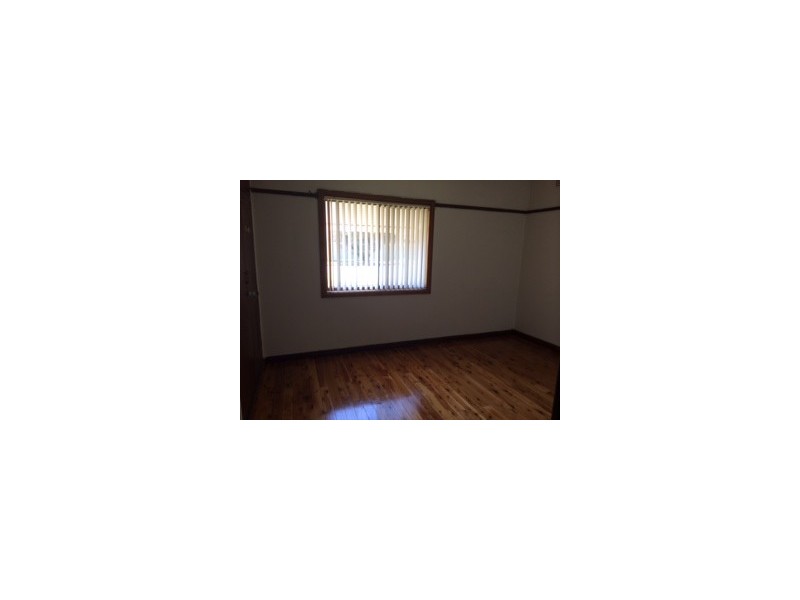 49 Endeavour Road, Georges Hall NSW 2198