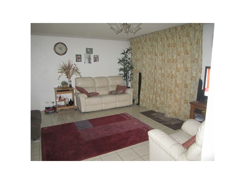 1/36 Sir Joseph Banks Street, Bankstown NSW 2200