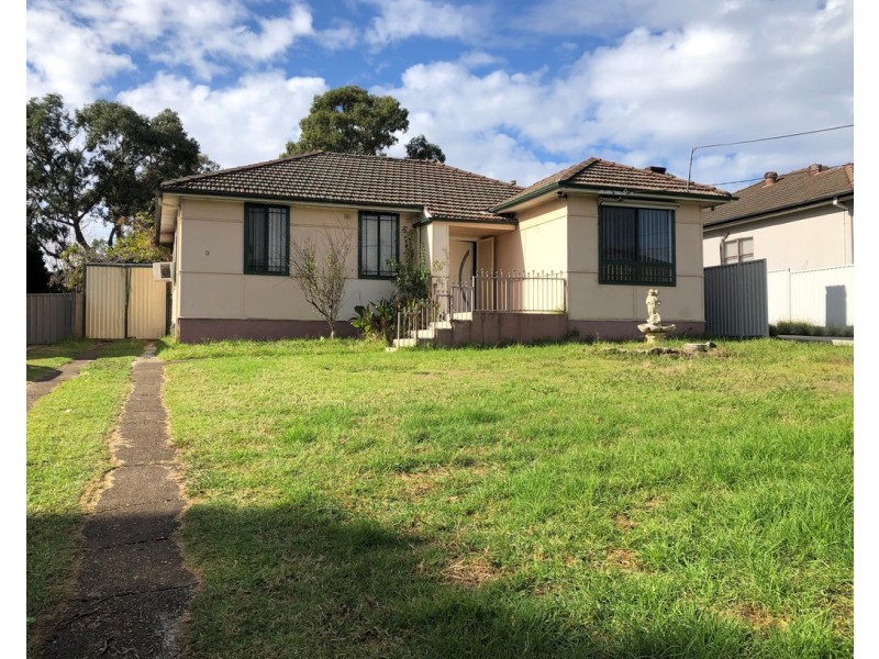 9 Saurine Street, Bankstown NSW 2200