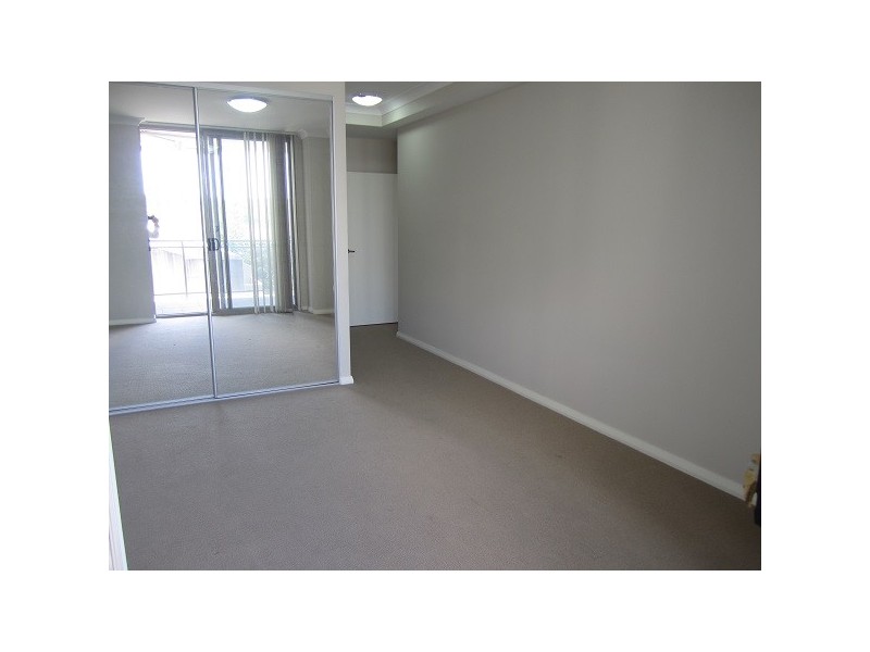 12/17 Kitchener Parade, Bankstown NSW 2200