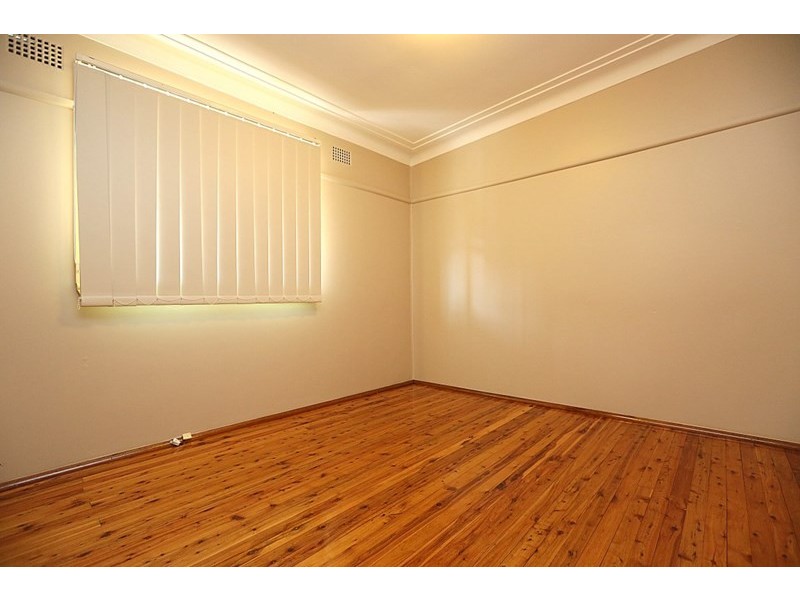 122 Restwell St, Bankstown NSW 2200