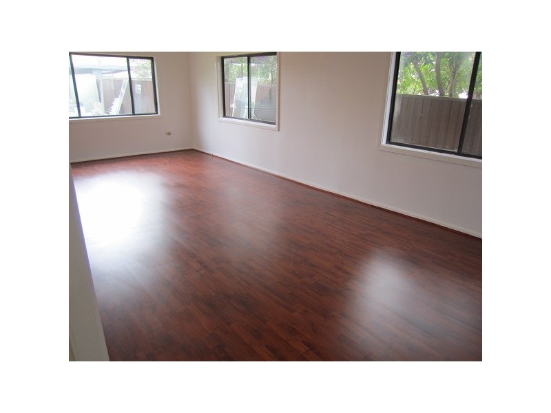 25 Davidson Road, Guildford NSW 2161