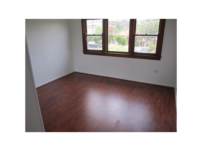 25 Davidson Road, Guildford NSW 2161