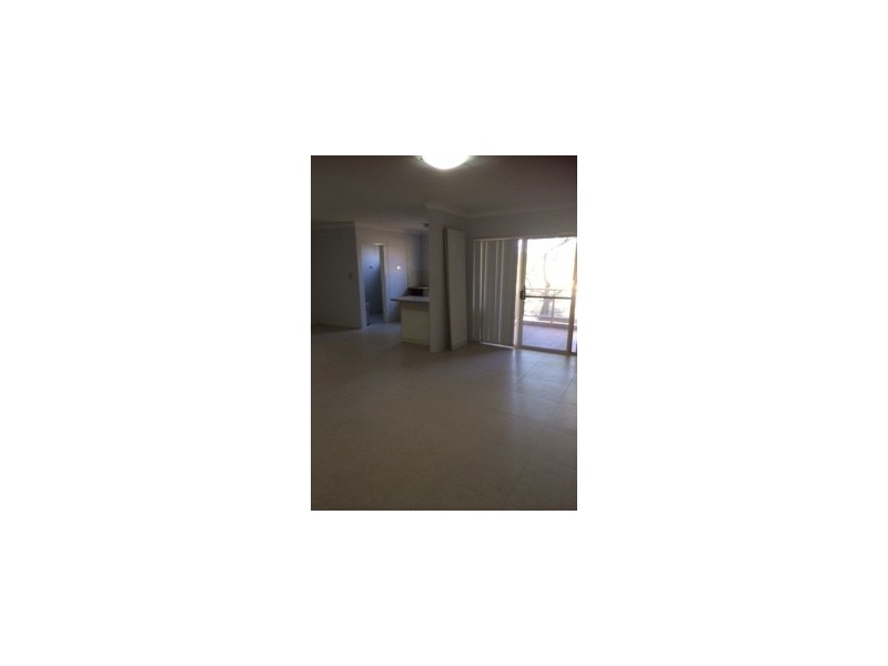 4/18-20 Weigand Avenue, Bankstown NSW 2200