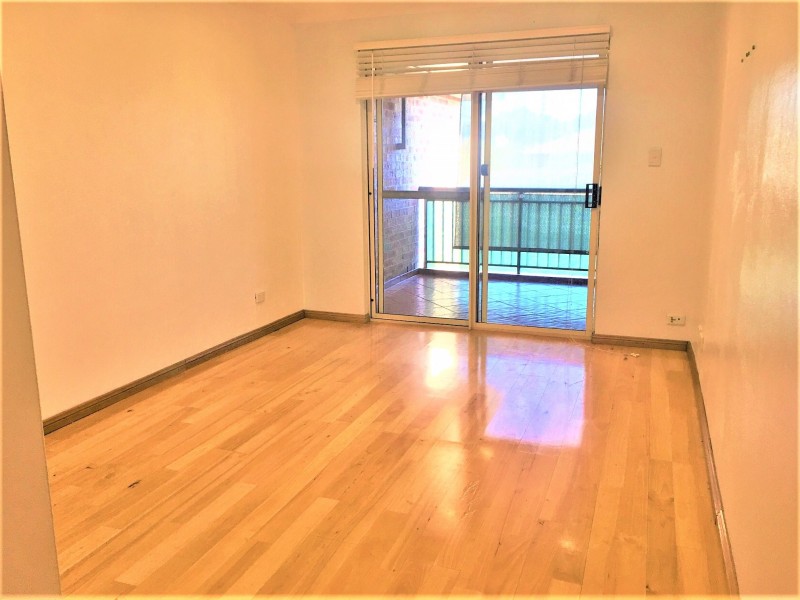 9/2b Myrtle Rd, Bankstown NSW 2200