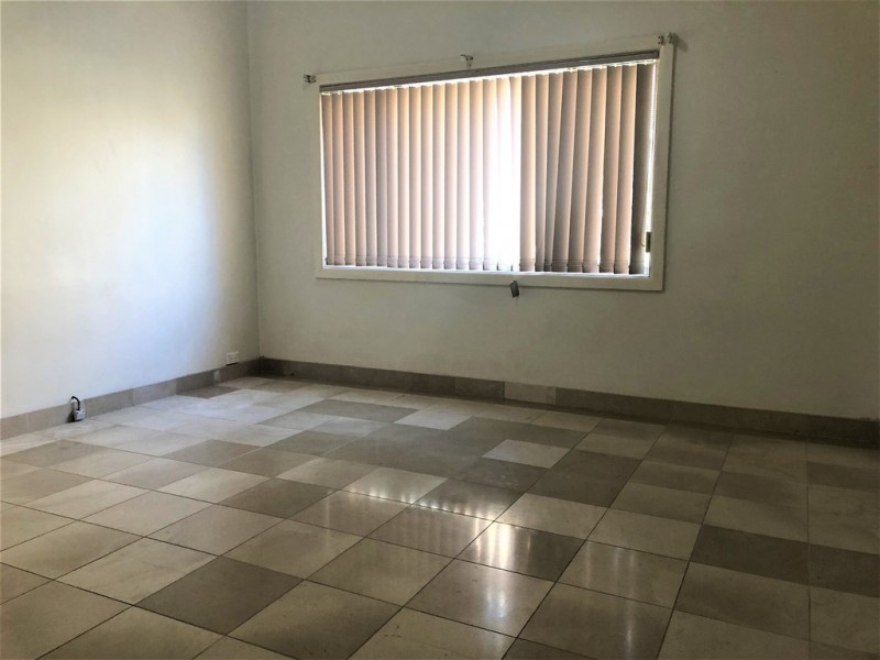 26 hebe st, Greenacre NSW 2190