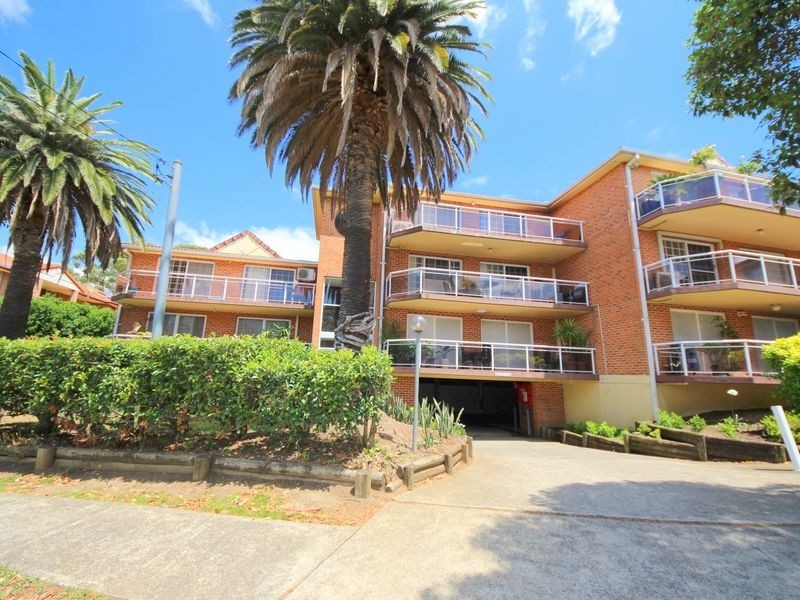 4/72 Reynolds Ave, Bankstown NSW 2200