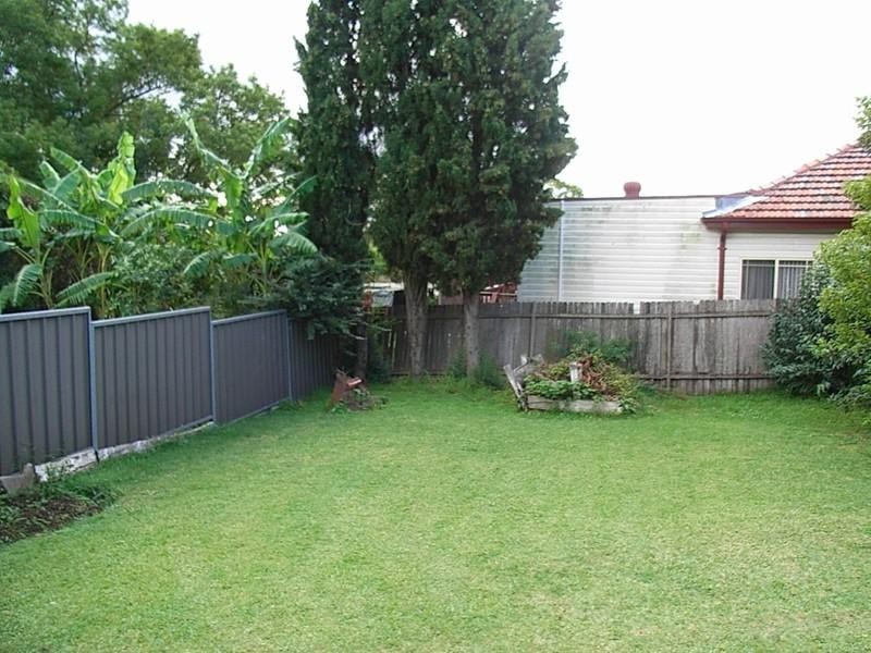 398  Hume Highway, Yagoona NSW 2199