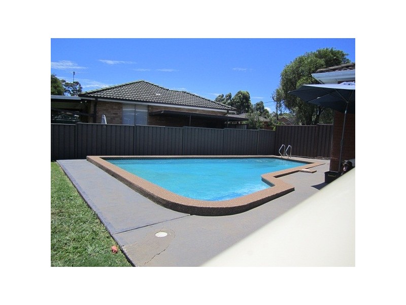 3  Willow Pl, Bass Hill NSW 2197
