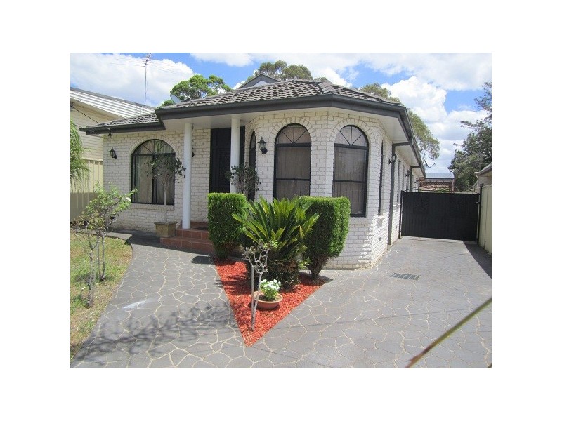 58 Rose St, Sefton NSW 2162