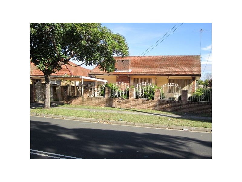 124 South Terrace, Bankstown NSW 2200