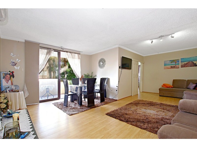28/145-149 Chapel Rd, Bankstown NSW 2200