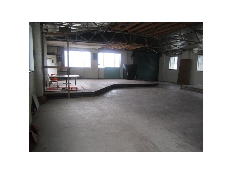 33 Tavistock Rd, Croydon Park NSW 2133