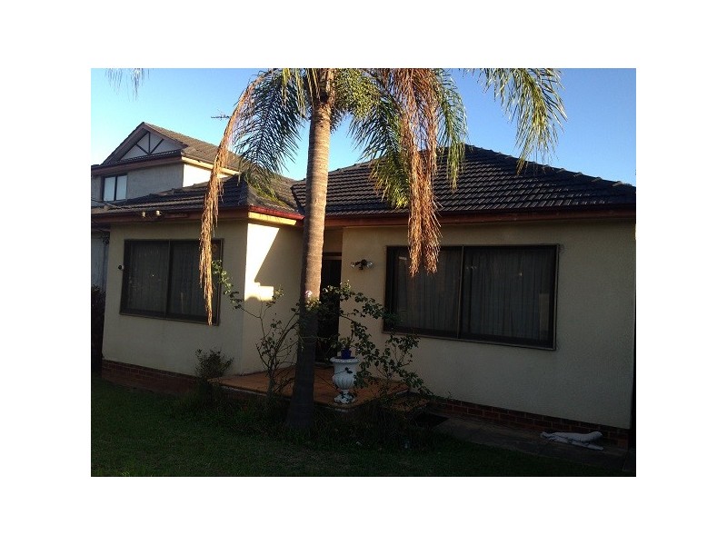 49 Railway Pde, Condell Park NSW 2200